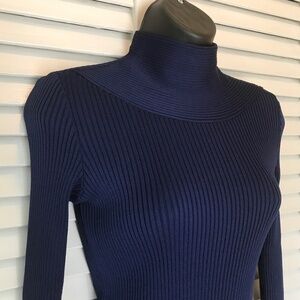 Mock Neck Rib Knit Top- Stretchy! EUC 3/$19